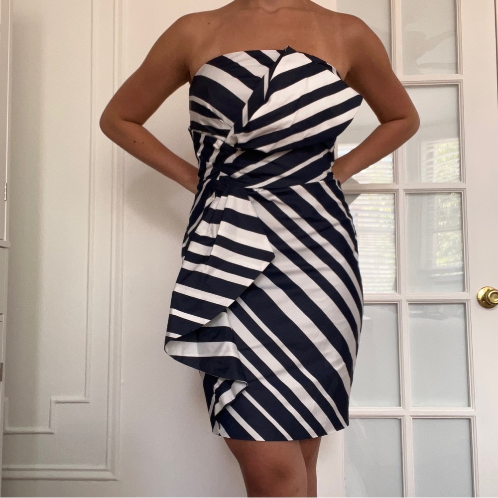 NWT Lauren by Ralph Lauren Navy and White Striped Mini Dress!! - Picture 3 of 6